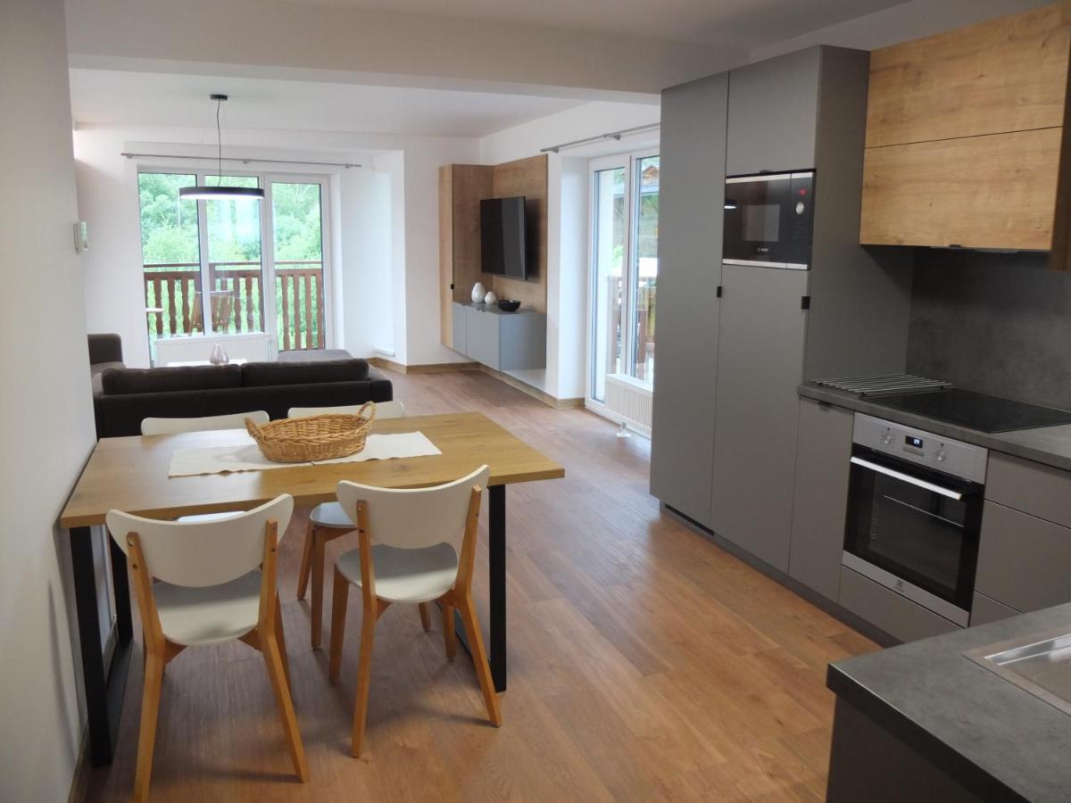 Апартаменты Apartman Maco Нова-Лесна Экстерьер фото